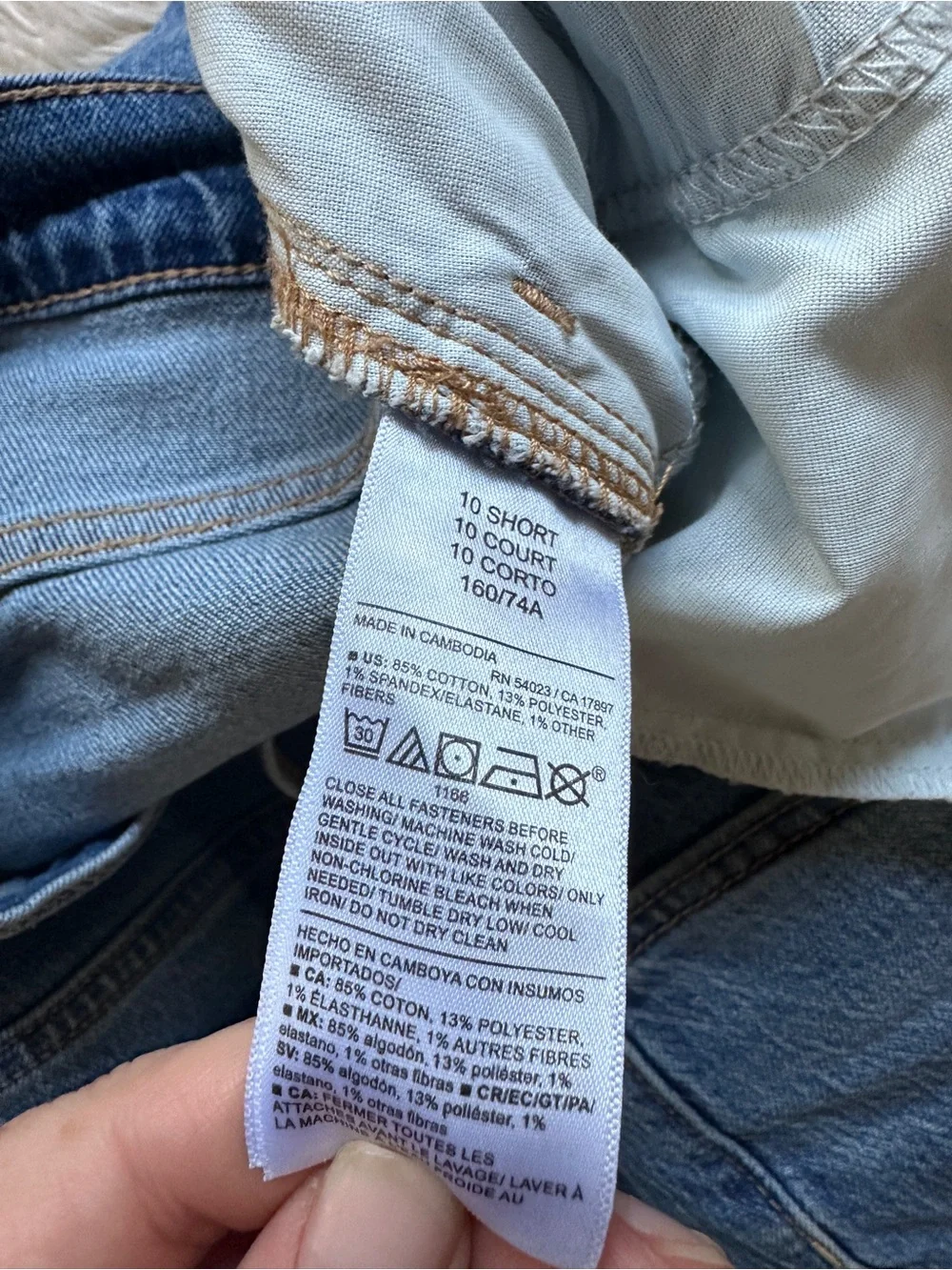 Old Navy Wow High Waisted Barrel Ankle Jeans Light Wash Size 10S
